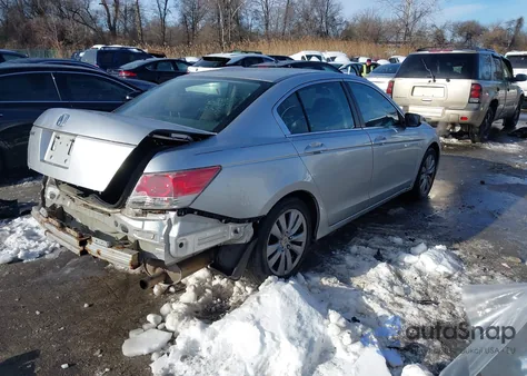 2009 Honda Accord 2.4 Ex z USA, uszkodzony, nr VIN 1HGCP26749A074815